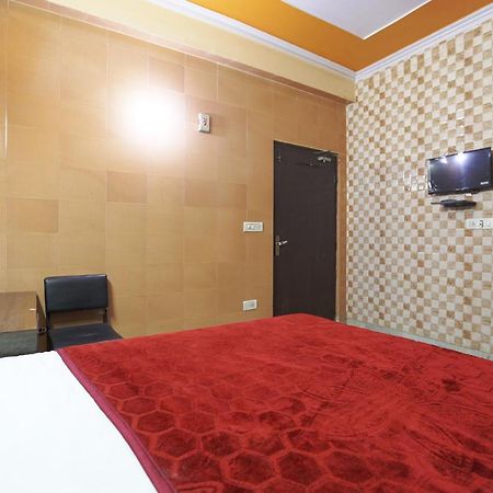 Spot On 43436 Hotel Mannat Spot Moradabad Exterior foto